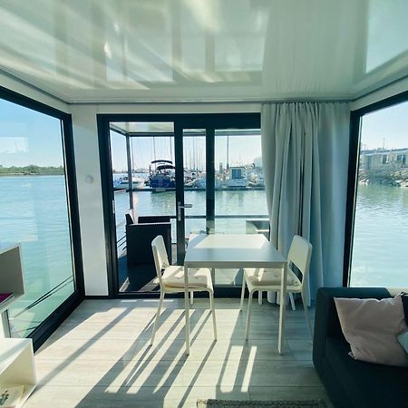 Houseboat Cadiz El Puerto - Casa Flotante Hotel El Puerto de Santa Maria Ngoại thất bức ảnh
