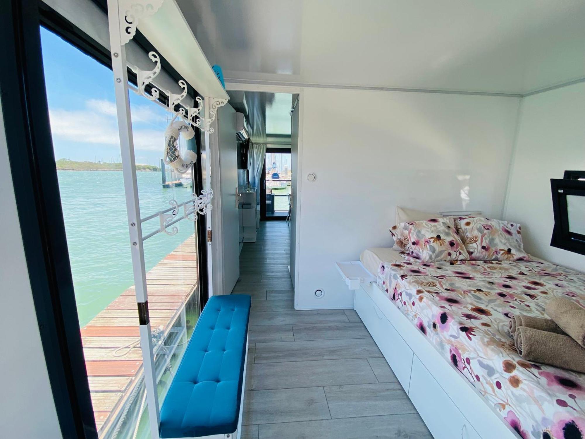 Houseboat Cadiz El Puerto - Casa Flotante Hotel El Puerto de Santa Maria Ngoại thất bức ảnh
